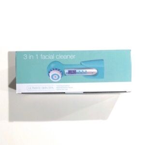 3-in-1 Facial Cleaner - White NWT